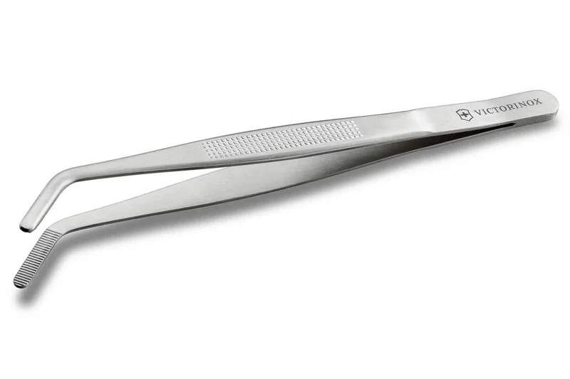 Pince à dresser bout coudé Victorinox en acier inoxydable 16cm