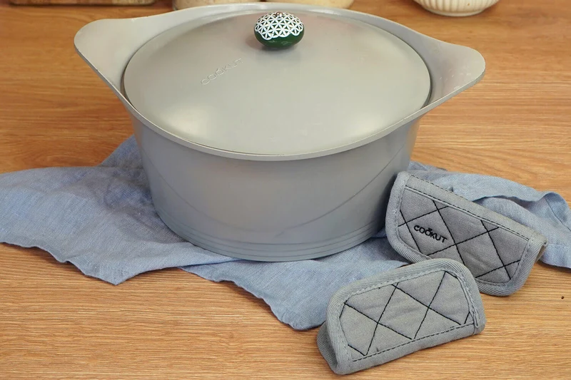 Paire de maniques en coton Cookut pour l'Incroyable Cocotte à personnaliser