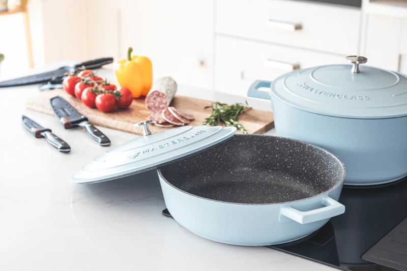 Sauteuse ronde MasterClass compatible induction en fonte d'aluminium 4L