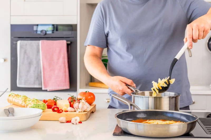 Louche à spaghetti Kitchen Aid en nylon 34cm