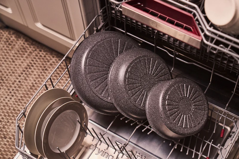 Set de cuisson 3 pièces Ballarini Torre 1 poêle 24cm + 1 poêle 28cm + 1 poignée amovible