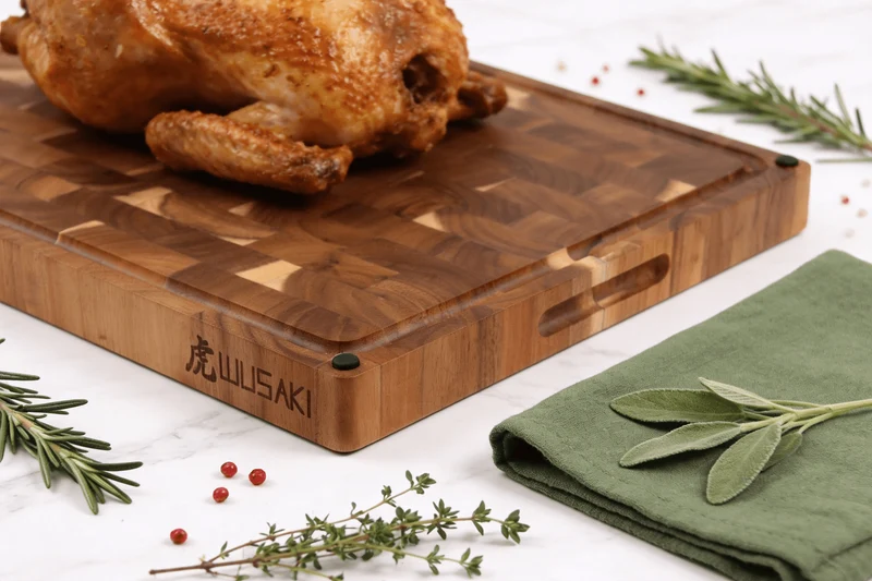 Billot de cuisine Wusaki en bois d'acacia réversible damier 48 x 35 x 3,8cm