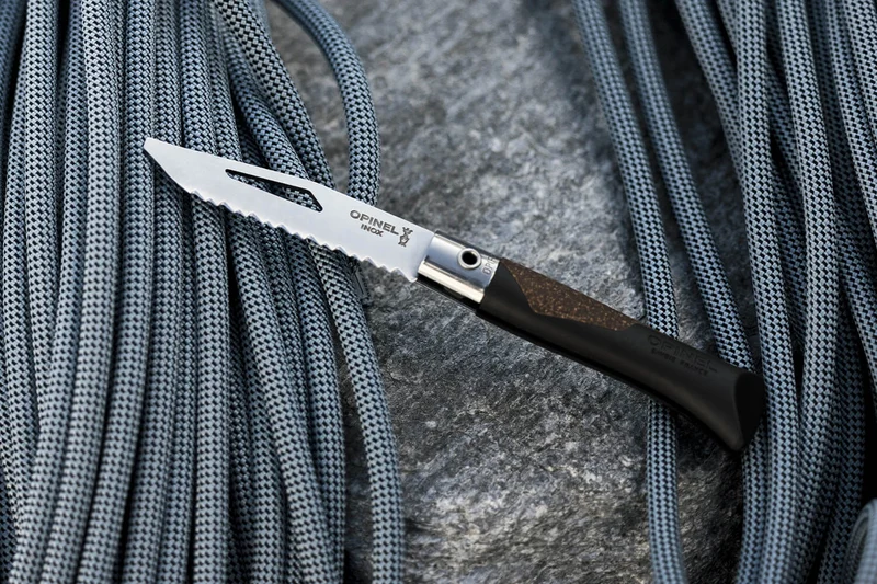 Couteau Opinel Néo7 Alpine brun noir