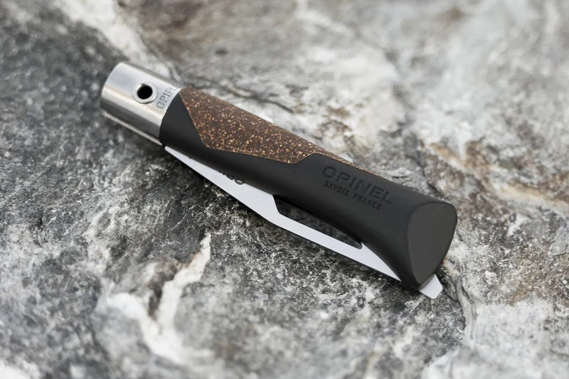 Couteau Opinel Néo7 Alpine brun noir