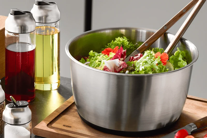 Essoreuse à salade Gefu PUSH IT en acier inoxydable 5L