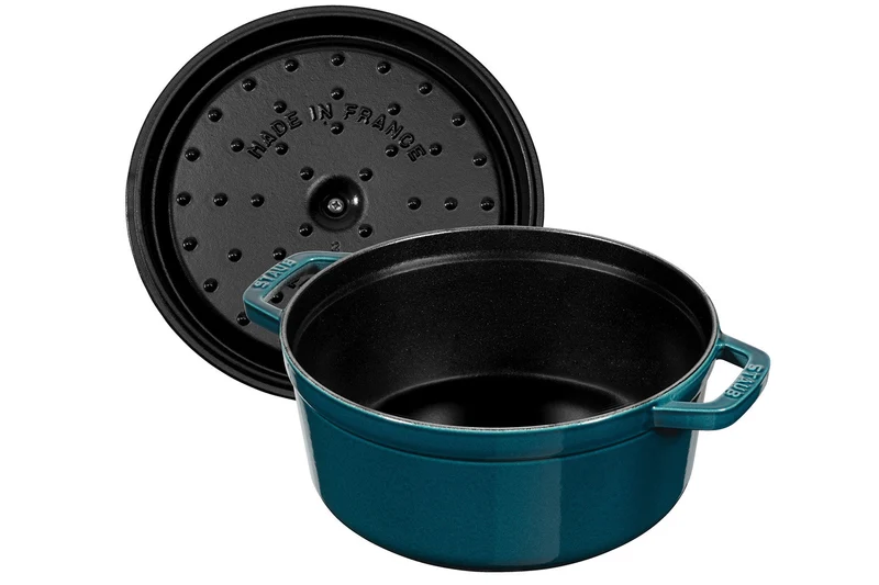 Cocotte ronde Staub en fonte émaillée La Mer