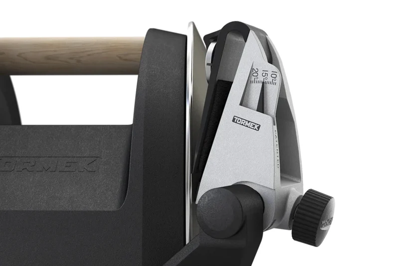 Affuteuse électrique noire TORMEK T-1 meule diamant silencieuse