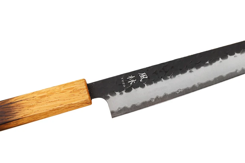 Couteau sujihiki 24cm japonais artisanal Yuzo Black AS chêne brûlé