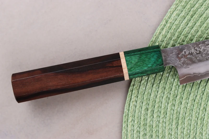 Couteau universel 13,5cm japonais artisanal Makoto Kurosaki Samidorizuki SGStrix