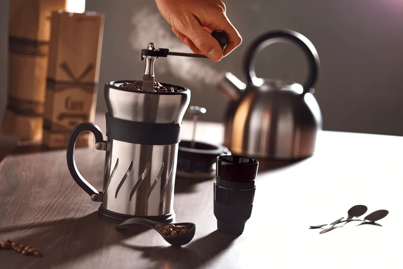 Moulin à café et cafetière à piston 2 en 1 Peugeot Paris Press en inox / ABS 15cm
