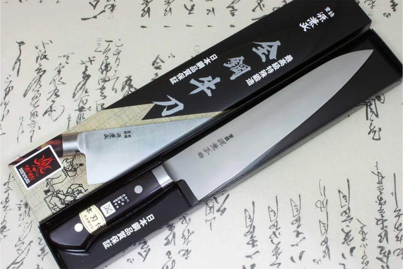 Couteau de chef 21cm Japan Kanetsune acier carbone 2N