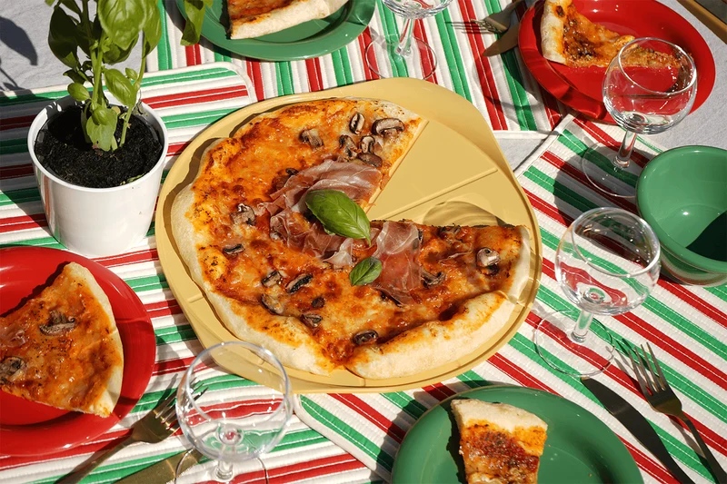 Plat à pizza Cookut Le Formidable mangue avec coupe-pizza et livret de recettes - Édition limitée 2026