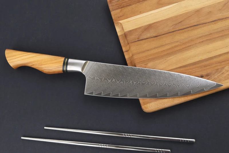 Couteau de chef 21cm Ryda Knives ST650 Damas et manche en olivier