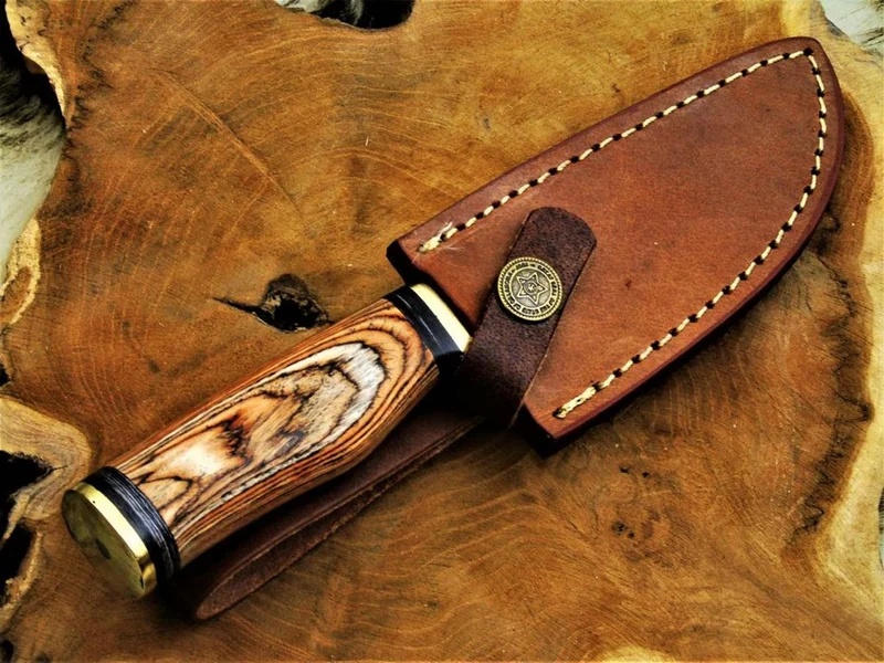 Couteau De Chasse Japonais Damas