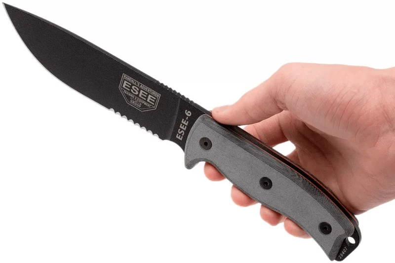 Couteau Esee 6 ESEE-6S-B lame semi-dentée acier carbone noir 16,5cm manche micarta gris + étui