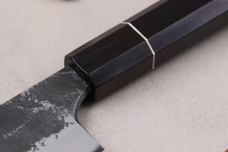 Couteau gyuto 18cm japonais artisanal Naoki Mazaki WS2 Black Nashiji