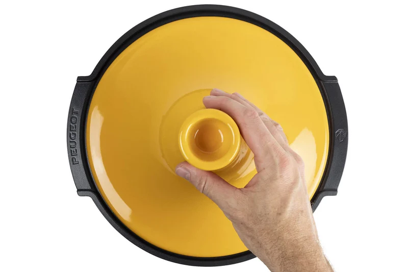 Plat à tajine Peugeot Atlas en céramique jaune safran diamètre 30cm