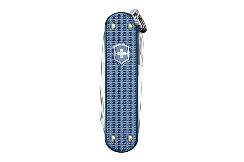 Couteau pliant Victorinox Classic SD Alox Bleu glacier Édition limitée 2026