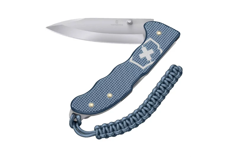 Couteau pliant Victorinox Evoke Alox Bleu glacier Édition limitée 2026