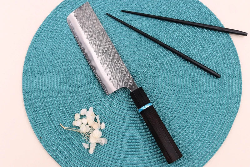 Couteau nakiri japonais artisanal Yu Kurosaki Fujin 16,5cm SG2 turquoise