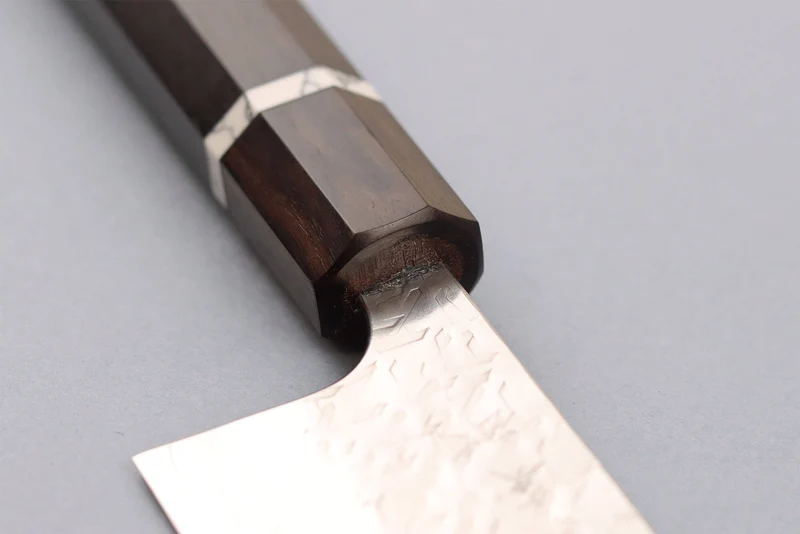 Couteau santoku 16,5cm japonais artisanal Yoshimi Kato Hyo SG2
