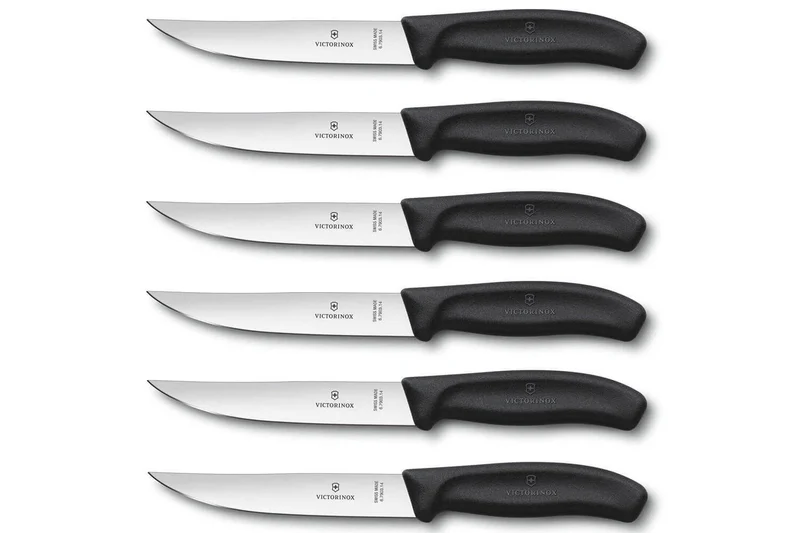 6 Couteaux à steak Gaucho lame 14cm manche noir Victorinox 6.7903.14