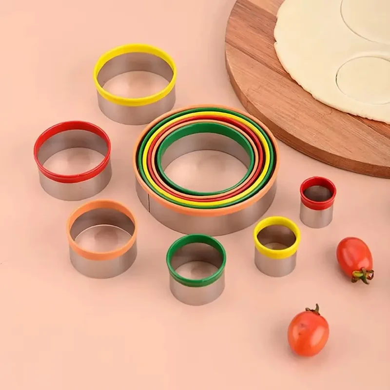 Emporte-pièces ronds en inox colorés - Set de 12 pour biscuits