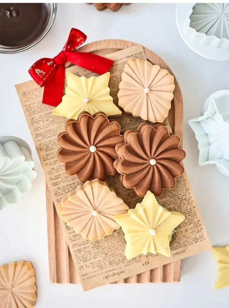 Emporte-pièces à biscuits en métal - Set de 3 modèles floraux
