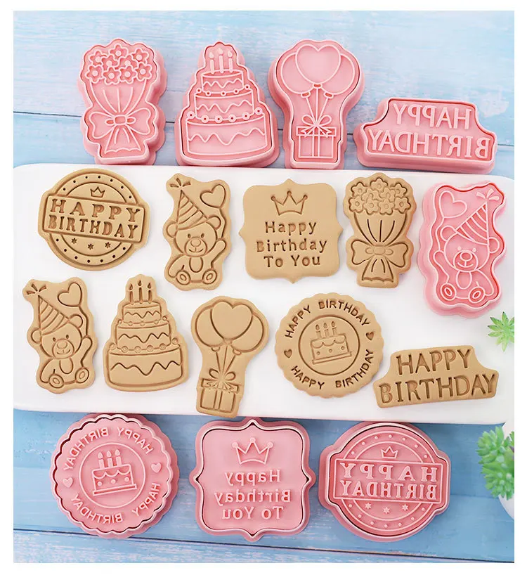 Emporte-pièces à Biscuits - Set de 8 Découpeurs en Plastique 3D
