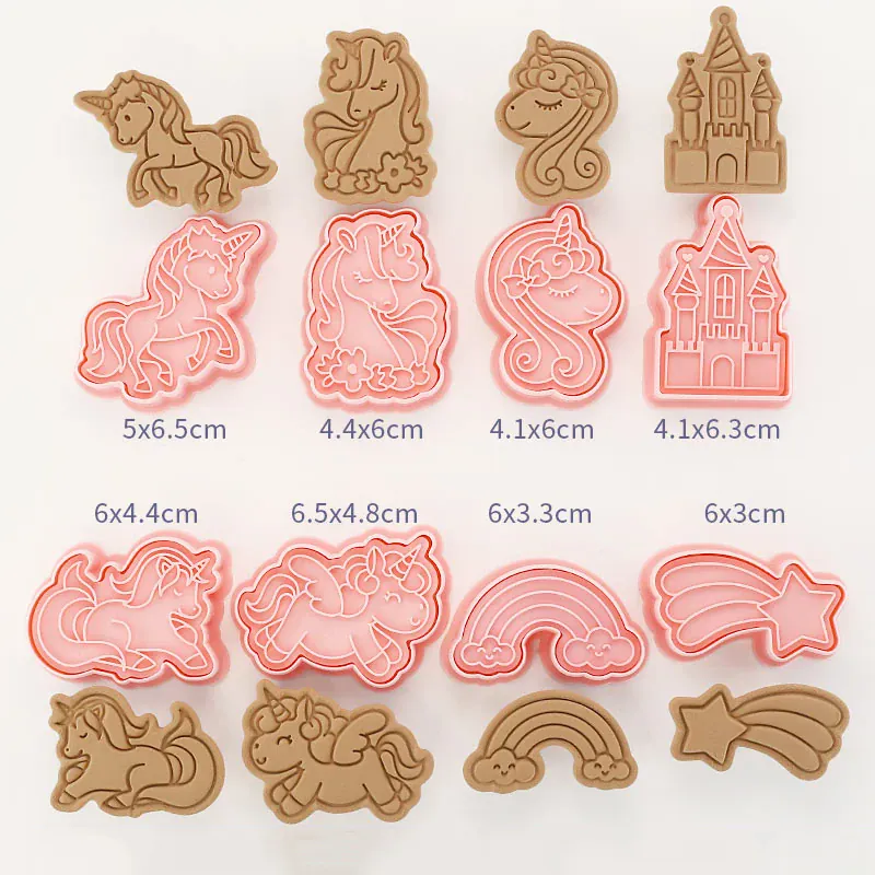 Emporte-pièces à Biscuits - Set de 8 Découpeurs en Plastique 3D