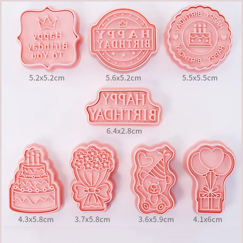 Emporte-pièces à Biscuits - Set de 8 Découpeurs en Plastique 3D
