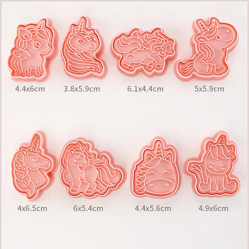 Emporte-pièces à Biscuits - Set de 8 Découpeurs en Plastique 3D