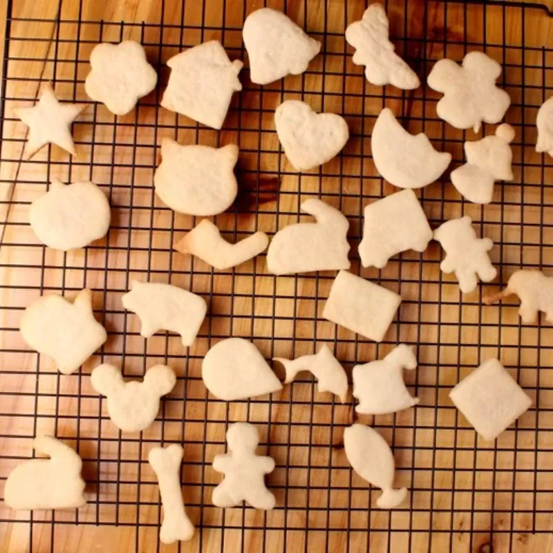 Emporte-pièce en aluminium en forme de chat pour biscuits et pâtisseries