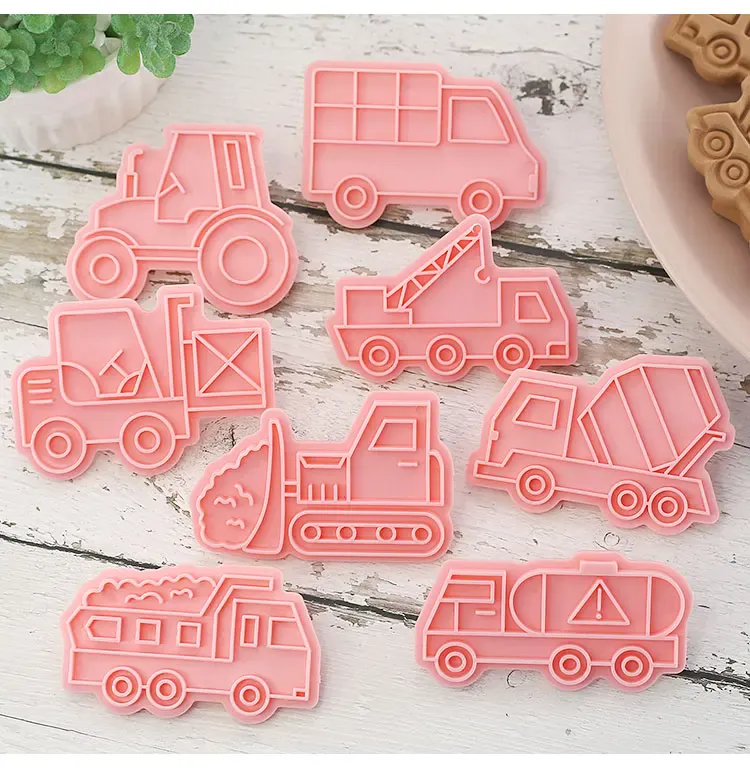 Emporte-pièces de pâtisserie - Set de 8 camions en plastique 3D