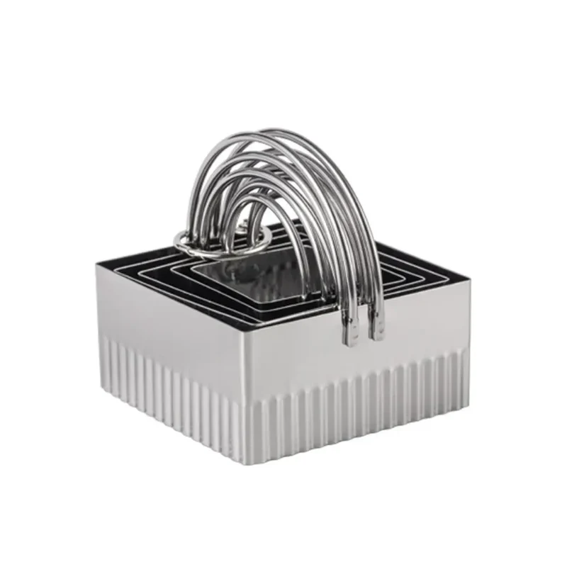 Set de 5 Emporte-Pièces Ronds et Carrés en Acier Inoxydable
