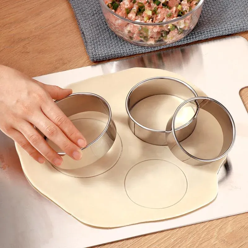Ronds à Pâtisserie en Acier Inoxydable - Set de 5 Pièces pour Biscuits