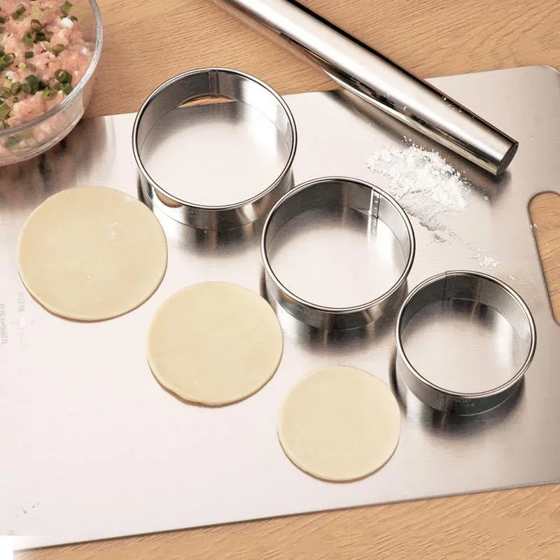 Ronds à Pâtisserie en Acier Inoxydable - Set de 5 Pièces pour Biscuits