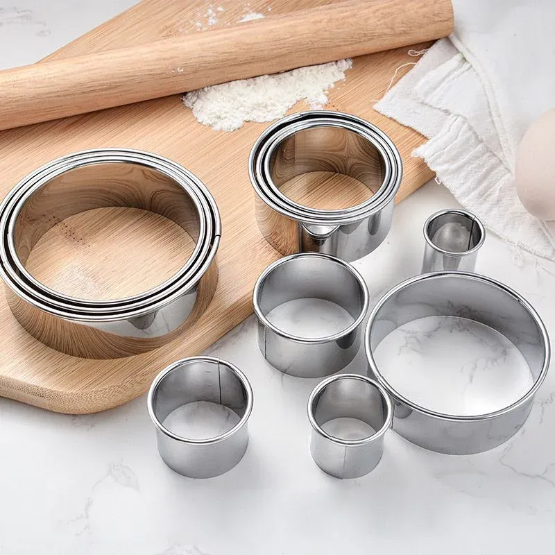 Ronds à Pâtisserie en Acier Inoxydable - Set de 5 Pièces pour Biscuits