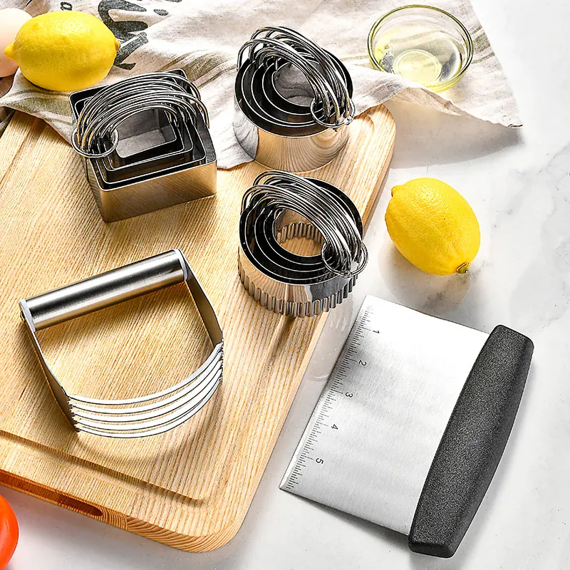 Emporte-pièces à Gâteaux en Acier Inoxydable - Set de 5 Pièces Rondes