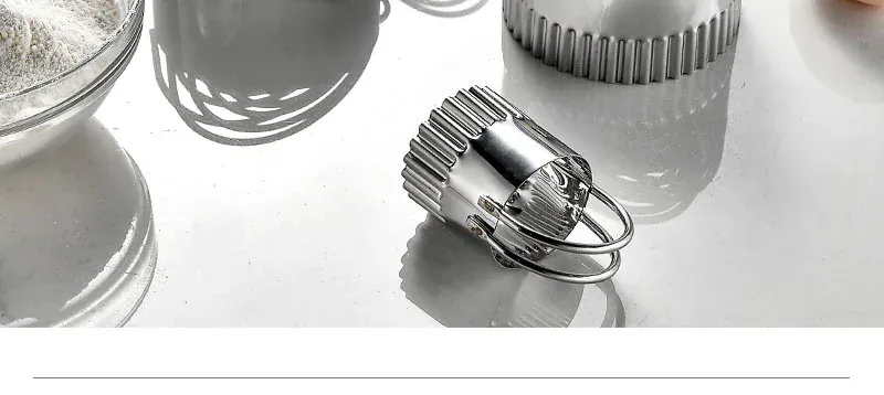 Emporte-pièces à Gâteaux en Acier Inoxydable - Set de 5 Pièces Rondes