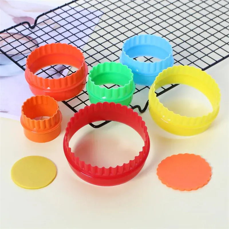 Emporte-pièces pour Pâtisserie en Plastique - 5 Pièces Colorées