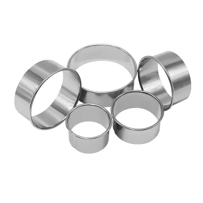 Emporte-pièces à biscuits en acier inoxydable - Set de 5 pièces polyvalentes