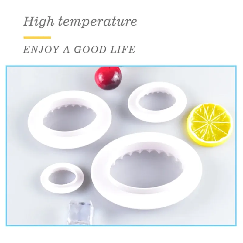 Emporte-pièces à Gâteaux Ovales en Plastique - Set de 4 Pièces