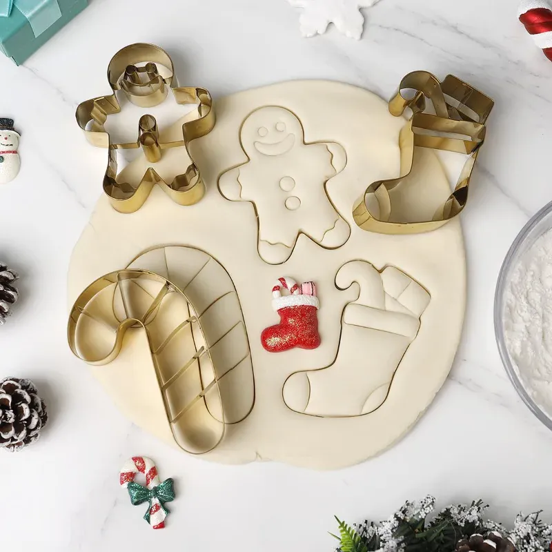 Emporte-pièces de Noël en Acier Inoxydable – Set de 6 Formes Festives