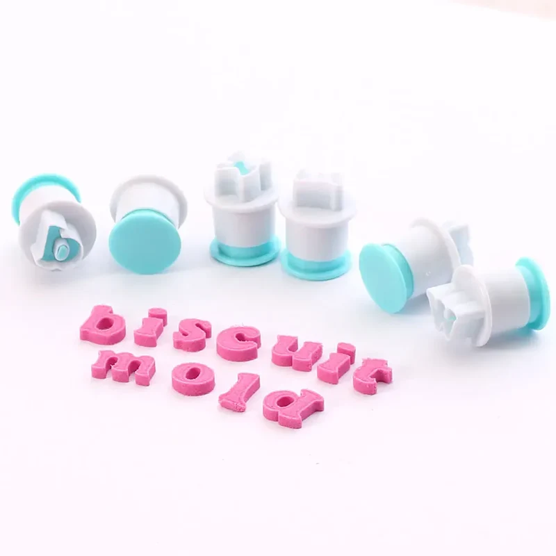 Emporte-pièces en Silicone Lettres et Chiffres pour Pâtisserie