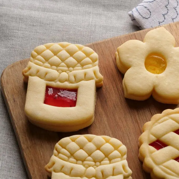 Emporte-pièces en plastique pour biscuits en forme de tartes - 3D Noël