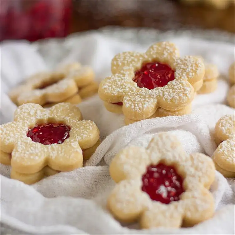 Emporte-pièces en plastique pour biscuits en forme de tartes - 3D Noël