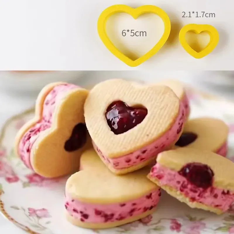 Emporte-pièces en plastique pour biscuits en forme de tartes - 3D Noël