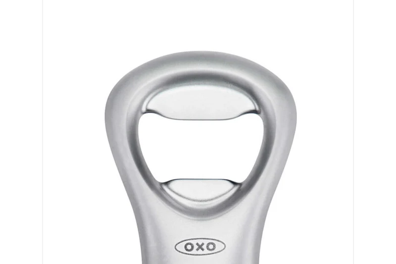 Décapsuleur ouvre-bouteille Oxo en zinc
