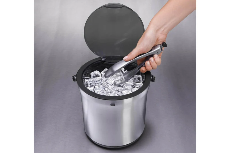 Seau à glace Oxo en acier inoxydable avec pince de service